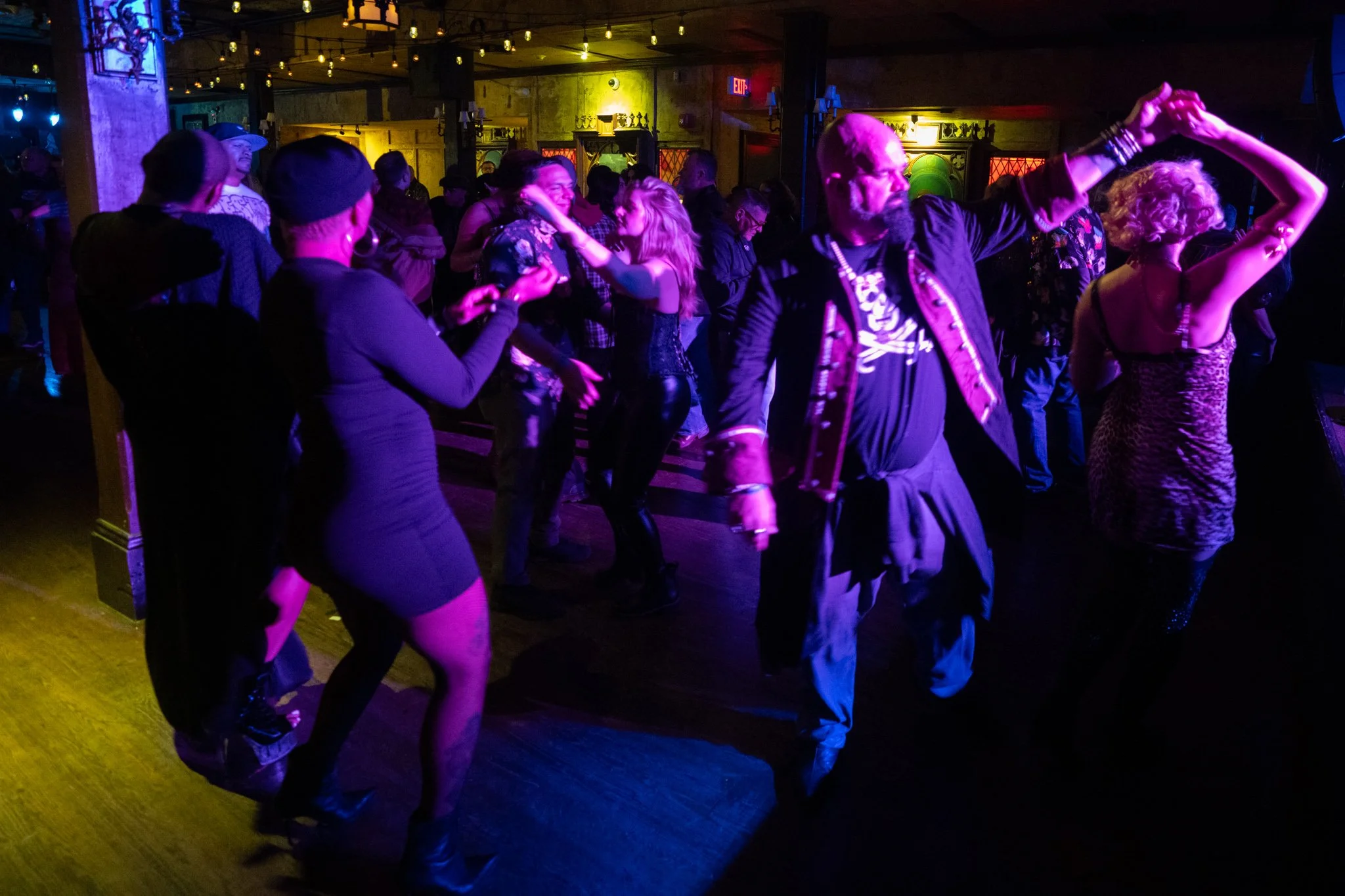 2026-Teaser-RhinestoneRodeo-ValeriaVonVoss (4 of 38).jpg