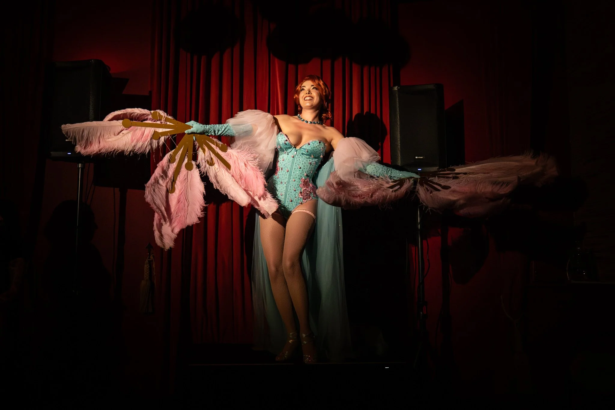 Teaser-Champagne-Gala-KittenMarie (2 of 17).jpg