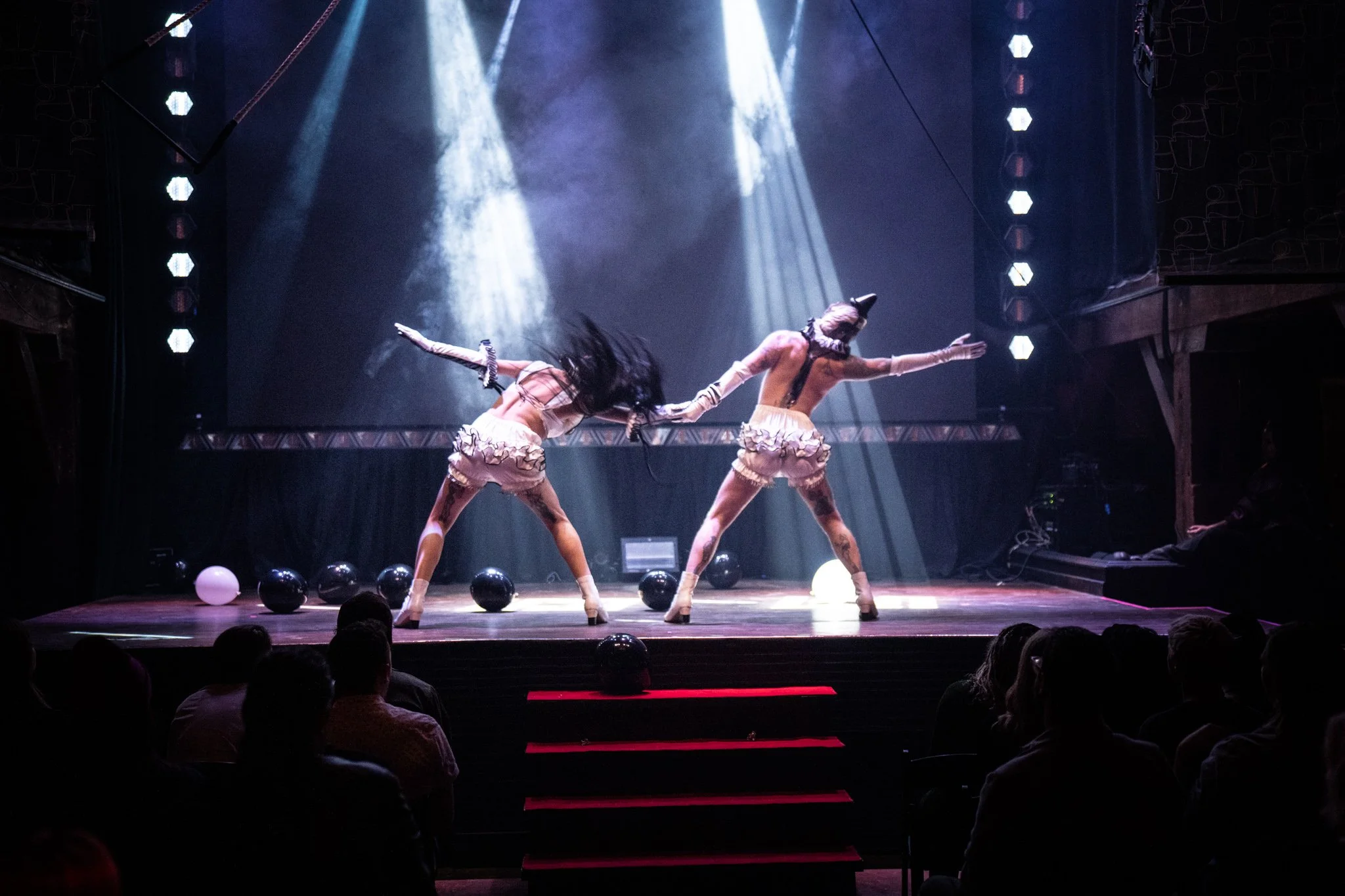 2025-Dec-FreakShowPeepShow (169 of 197).jpg