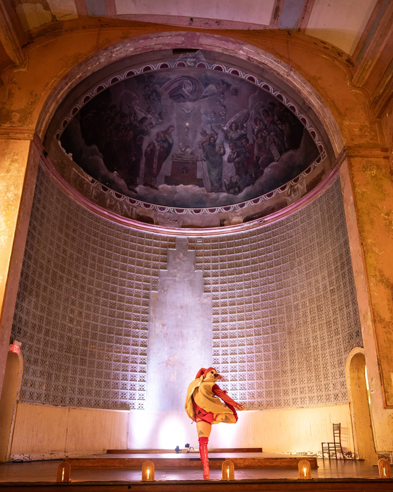 2026-Teaser-QueensTea-GreasePaintTheClown (4 of 16).jpg