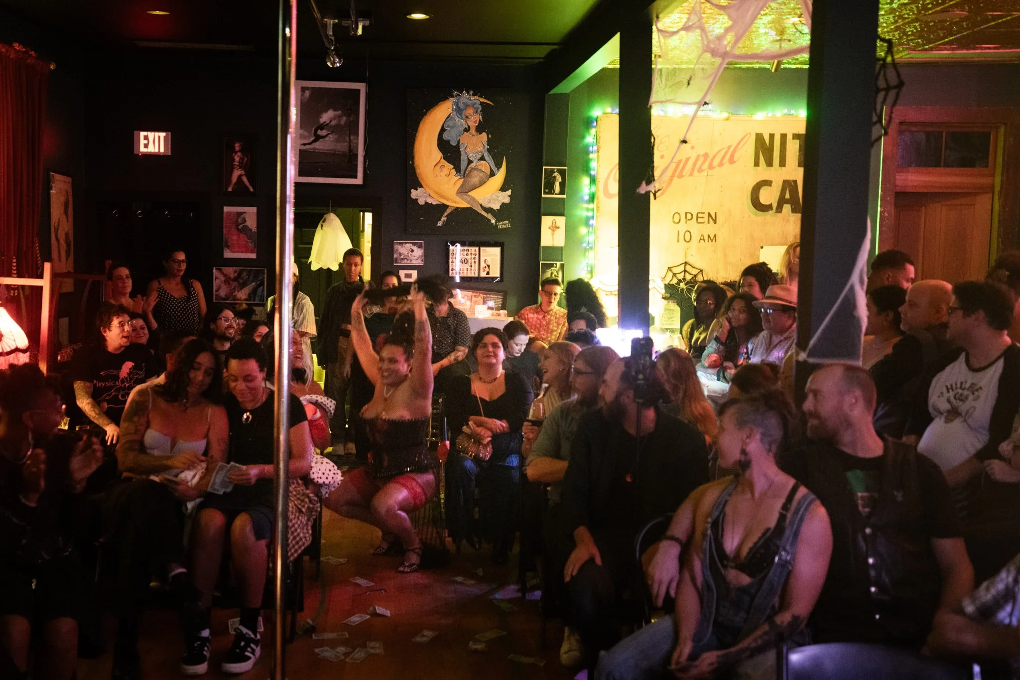 2025-Summer-SchoolOfBurlesque-Show1 (64 of 237).jpg