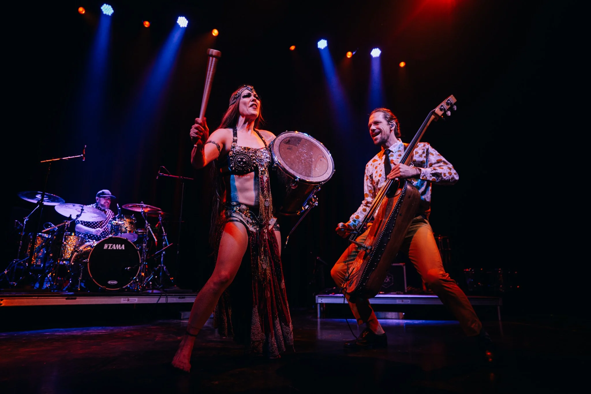 2025-Dec-BeatsAntique (68 of 136).jpg