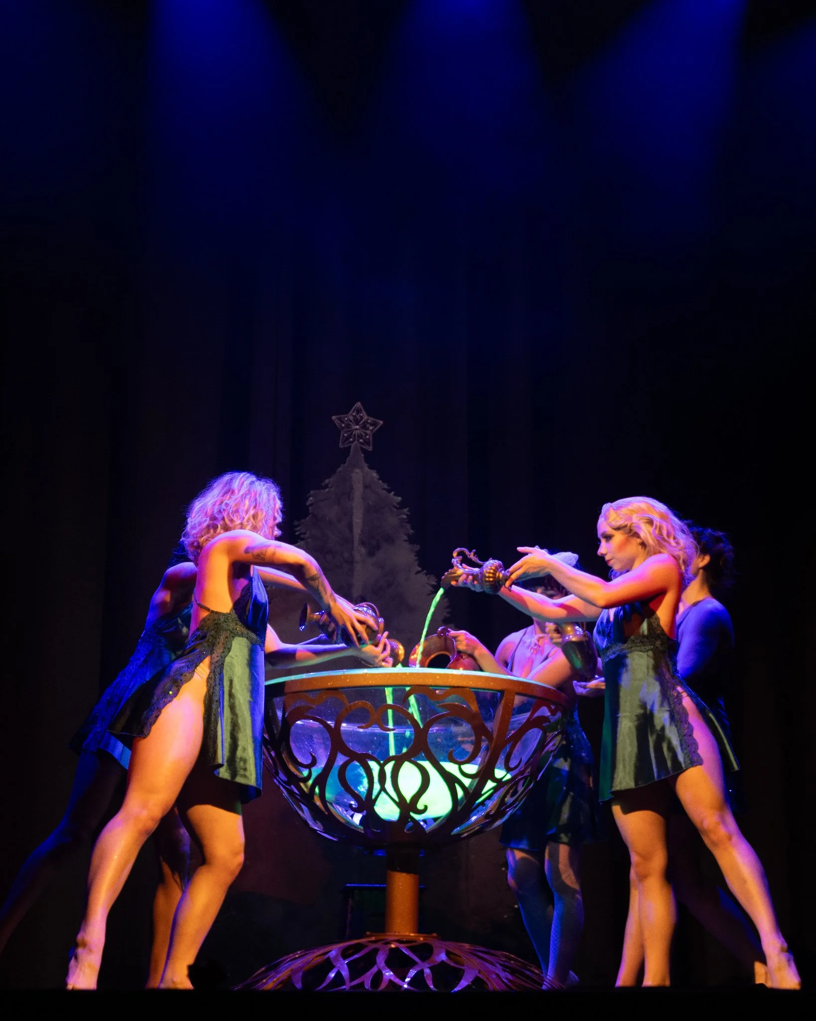 2025-Dec-NutCrackerExotic (244 of 268).jpg