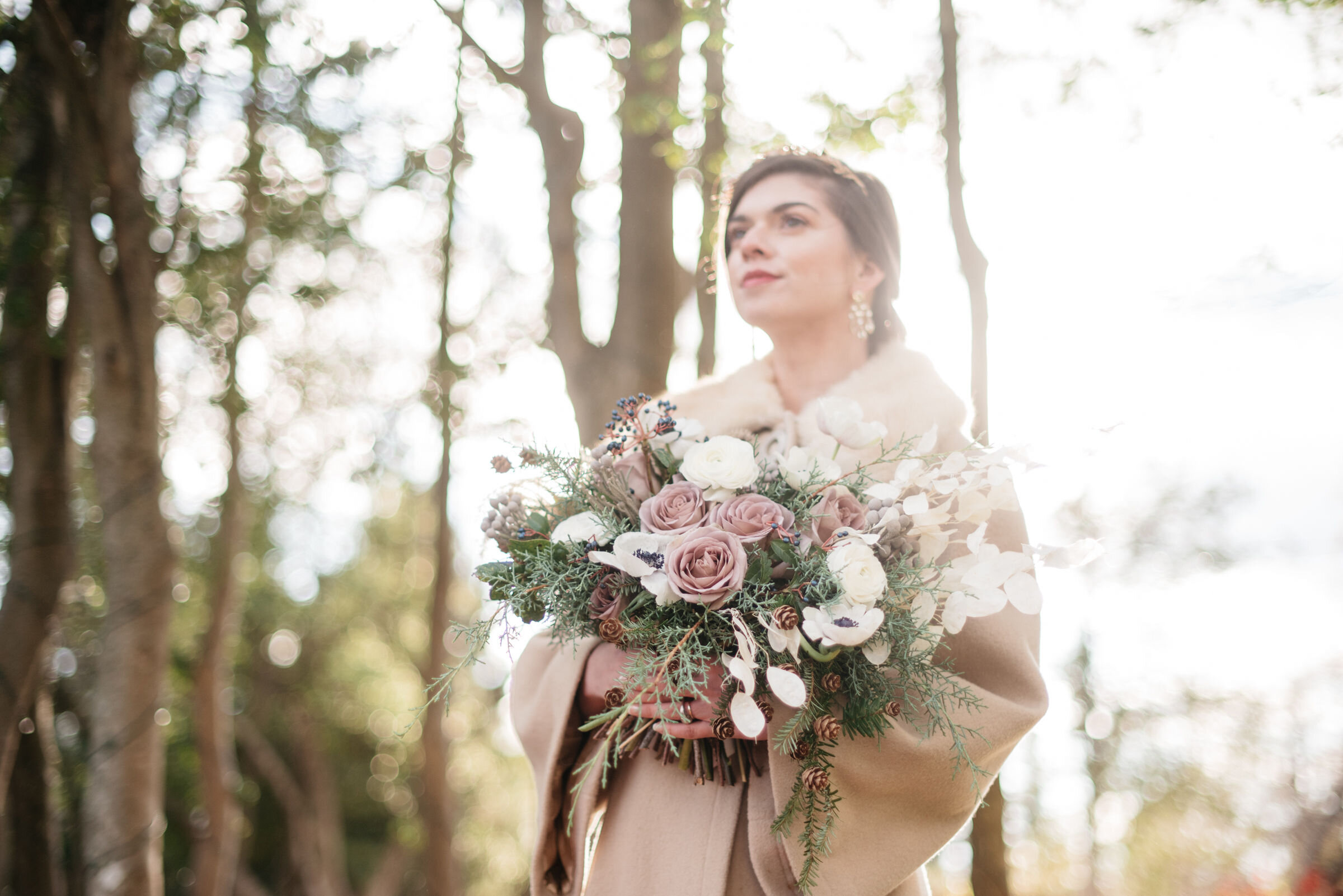 botanica-winter wedding-louisville wedding florist-winter bouquet-yew dell gardens wedding.jpg