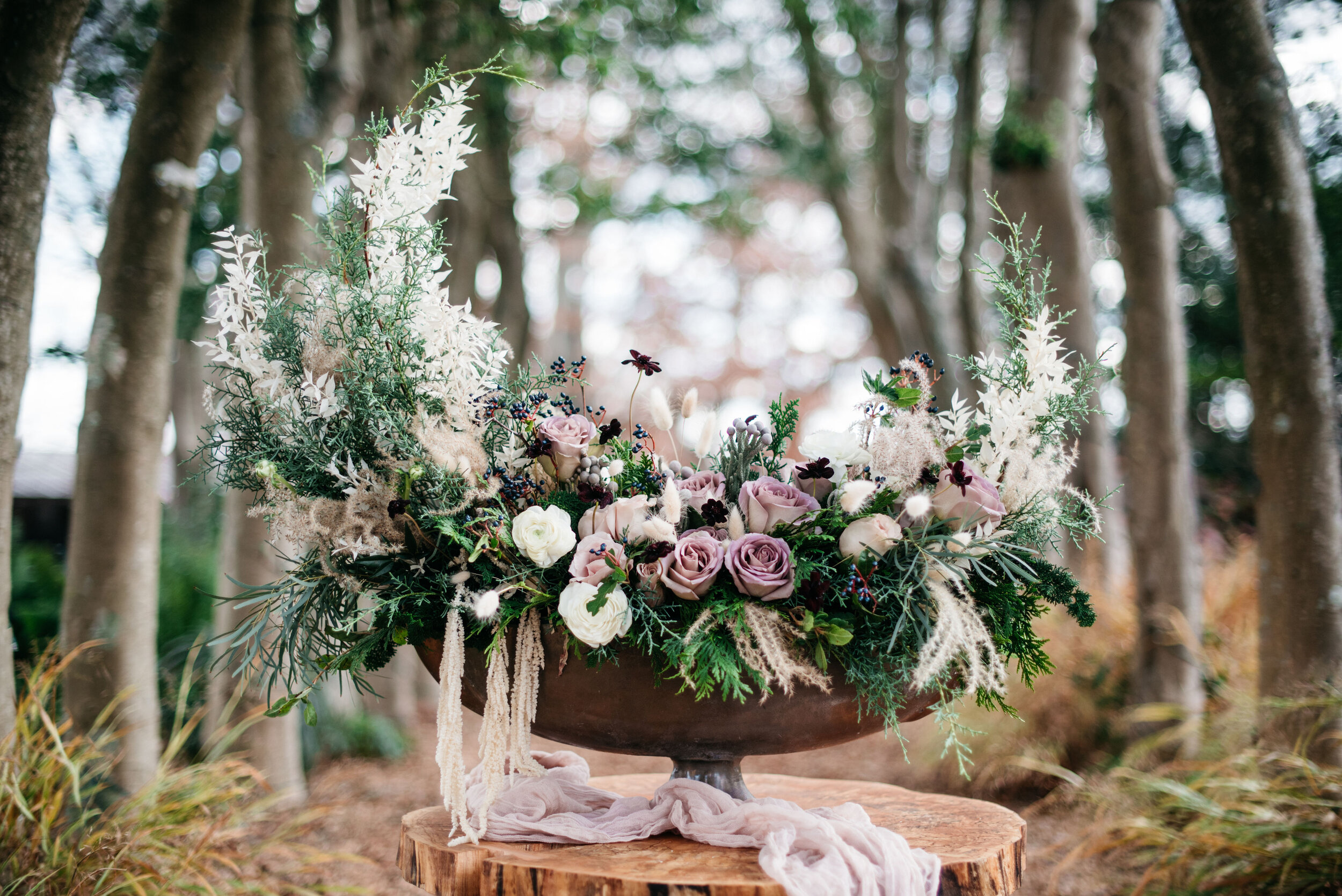 Botanica-louisville-wedding-florist-flowers-kentucky-floral-kybride-amnesia-roses-boho-winter-wedding.jpg