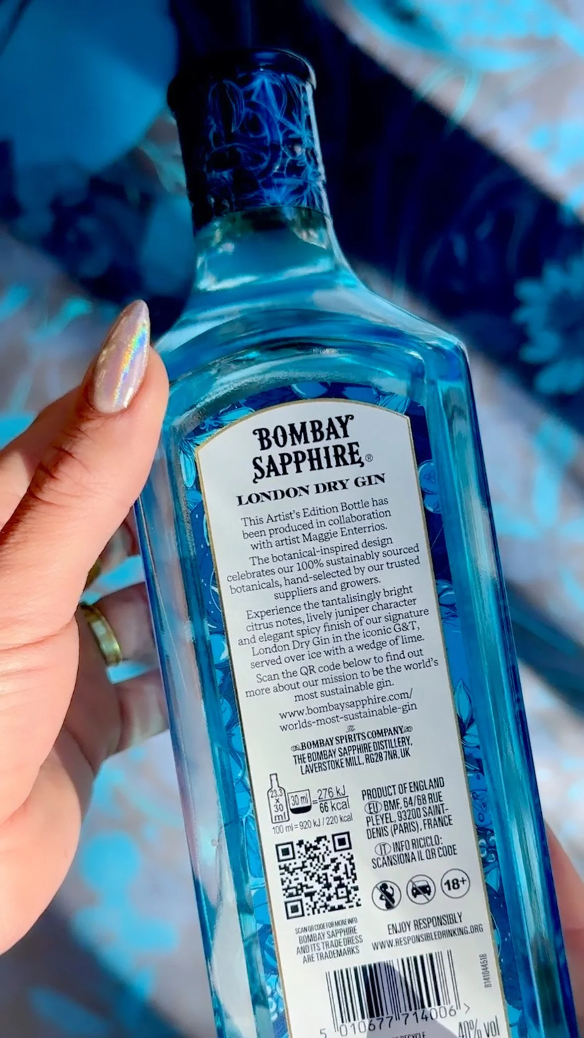 Bombay artist series bottle back.JPG