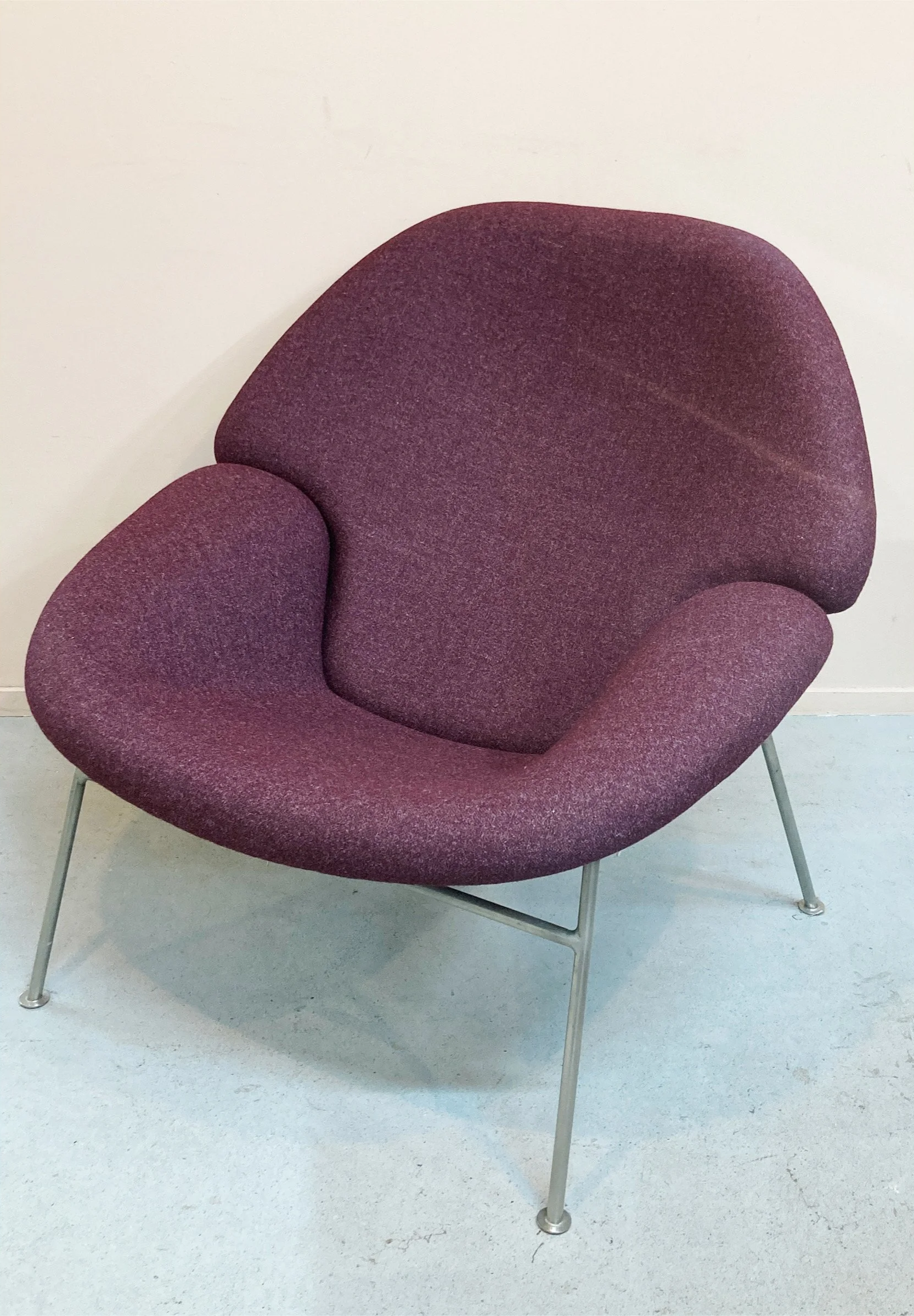 Artifort F555 fauteuil 