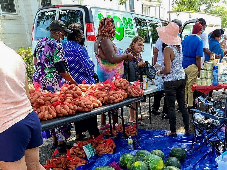 Thank you to everyone who volunteered today at our food giveaway! We served over 311 people with nutritious food, including fresh fruit and vegetables. 

A special thanks to our partners Shiloh SDA Church and Achieve Foundation for your support. 

#n