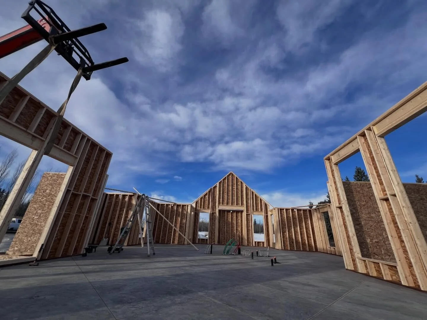 Walls are going up on our next project!! 
.
.
Checkout our website at: https://www.blackrockhomes.ca
.
.
#blackrockhomes #framing #houseframing #house #grandeprairiecustomhomes