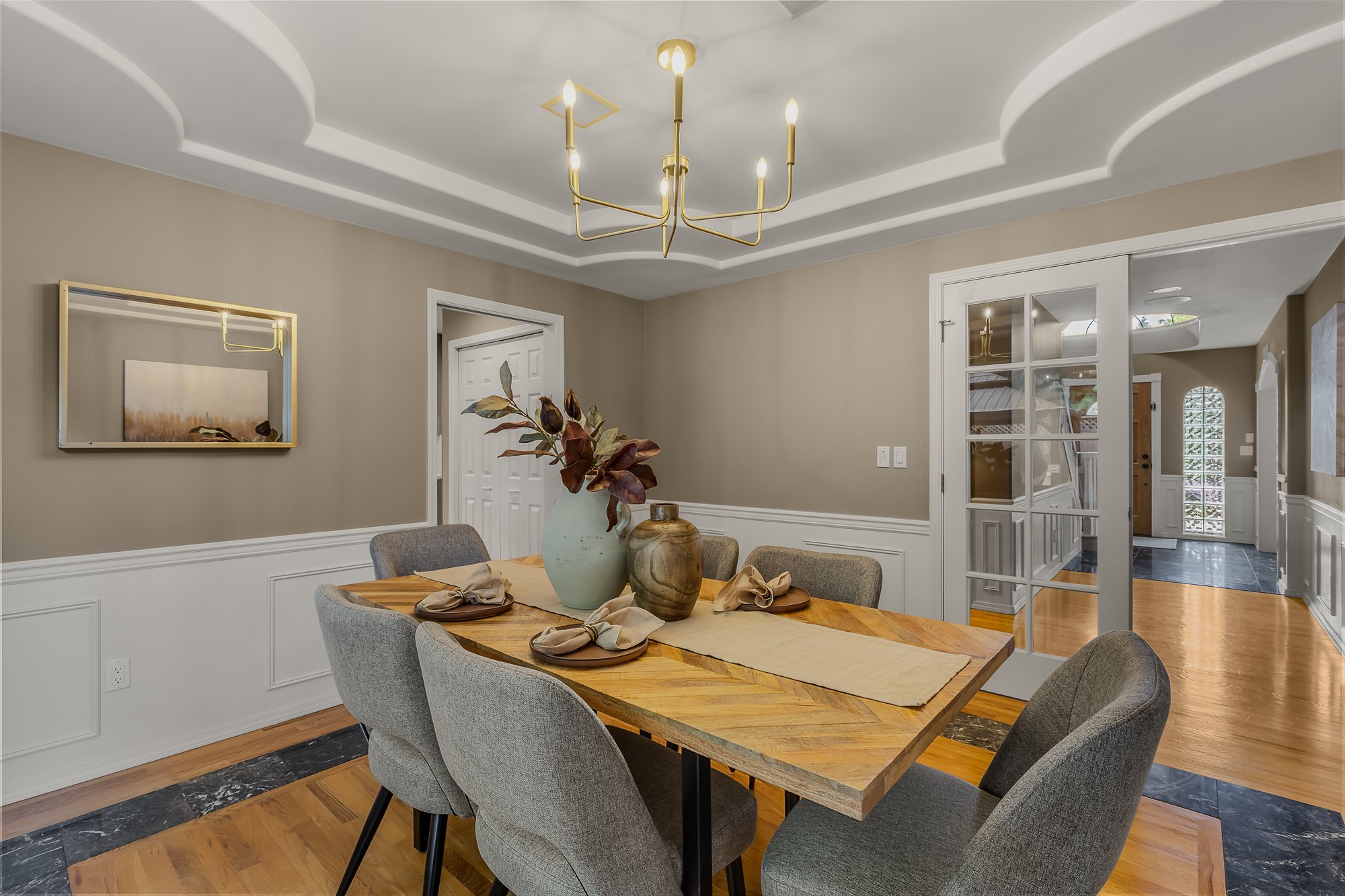 Brick Bothell Home Formal Dining Room sold by Diane Davi Seattle Realtor.jpg