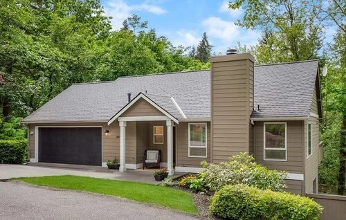 Residential | Bellevue, WA | $952,000