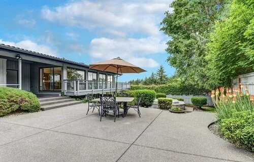 Residential | Mercer Island, WA | $1,198,000