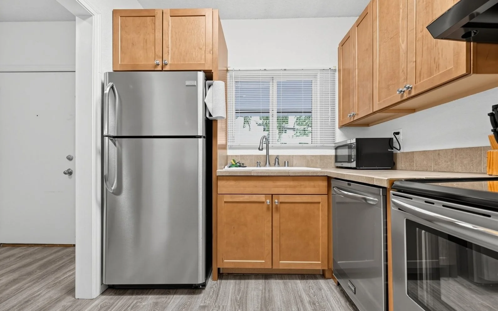 14445 NE 40th Unit #D101, Bellevue, WA 98077 4.jpeg