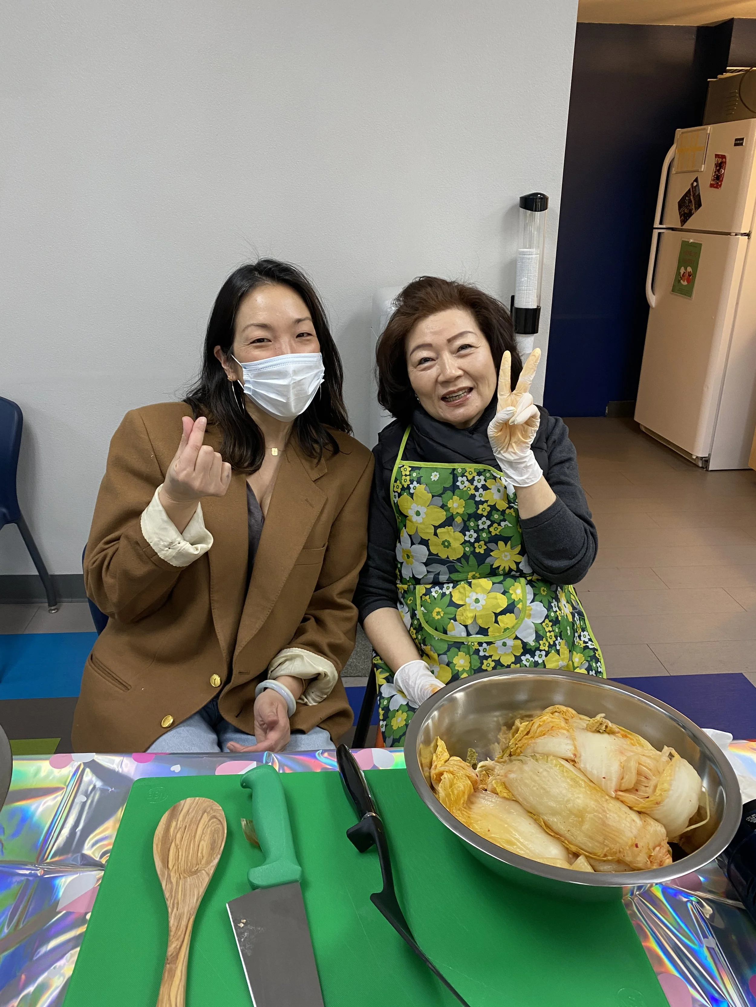 Make Kimchi Pancakes w/ Ms. Cathy and KSP!