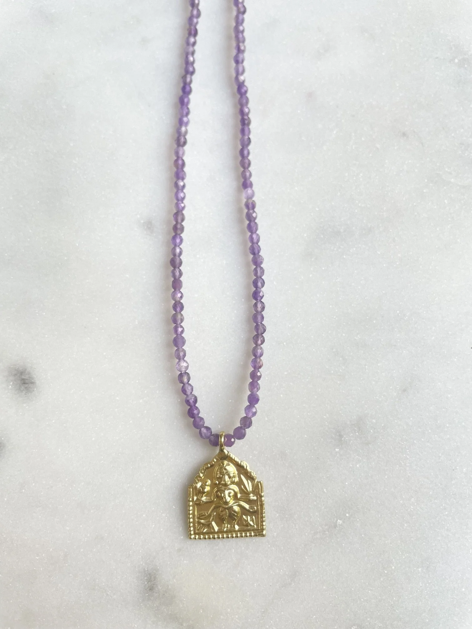 Nouveau ! ROOM SERVICE JEWELRY Collier Amulette Tapa Amethyste