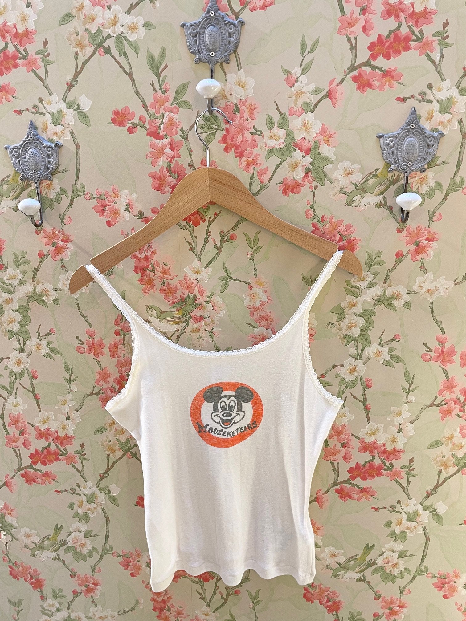 Nouveau ! RE/DONE Top Lace Strap Mouskateers Vintage White