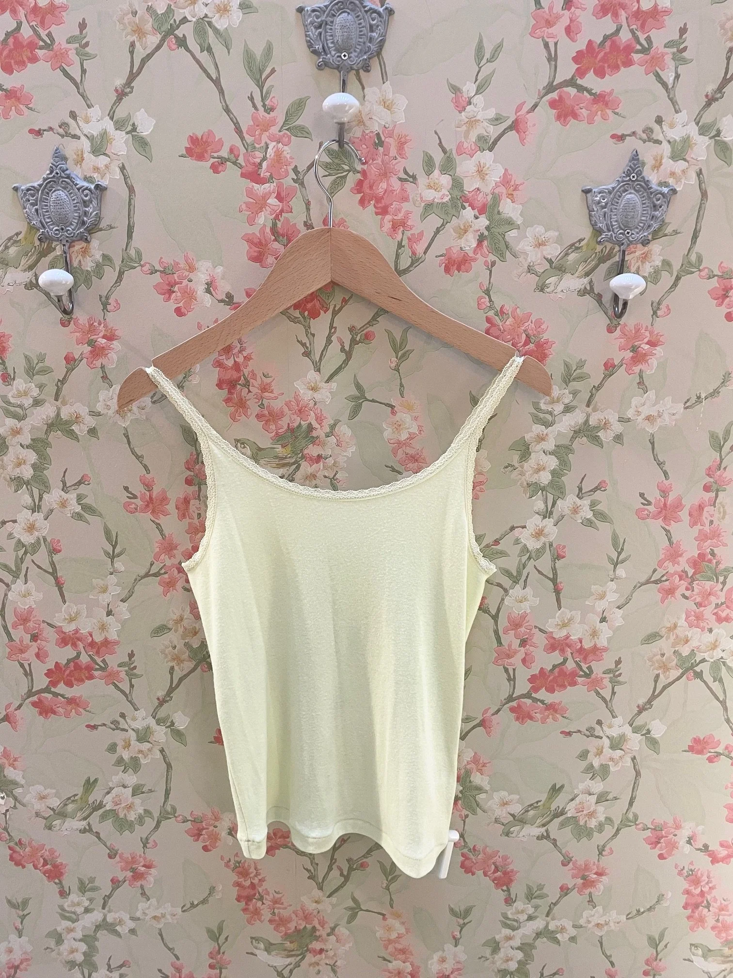 Nouveau ! RE/DONE Top Lace Strap Tank Limeade
