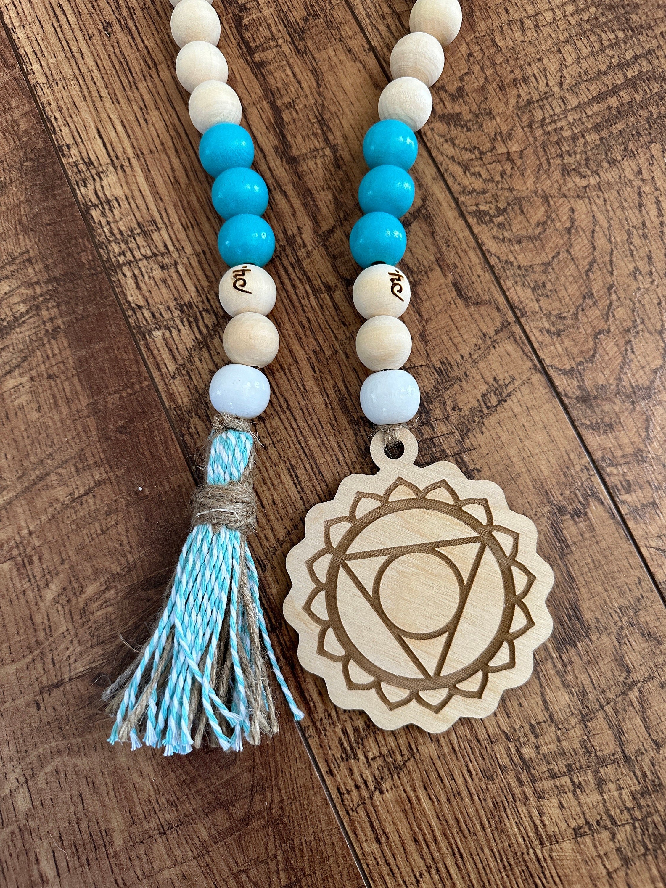 https://i.etsystatic.com/5656217/r/il/27e04f/6072364308/il_fullxfull.6072364308_nxfp.jpg