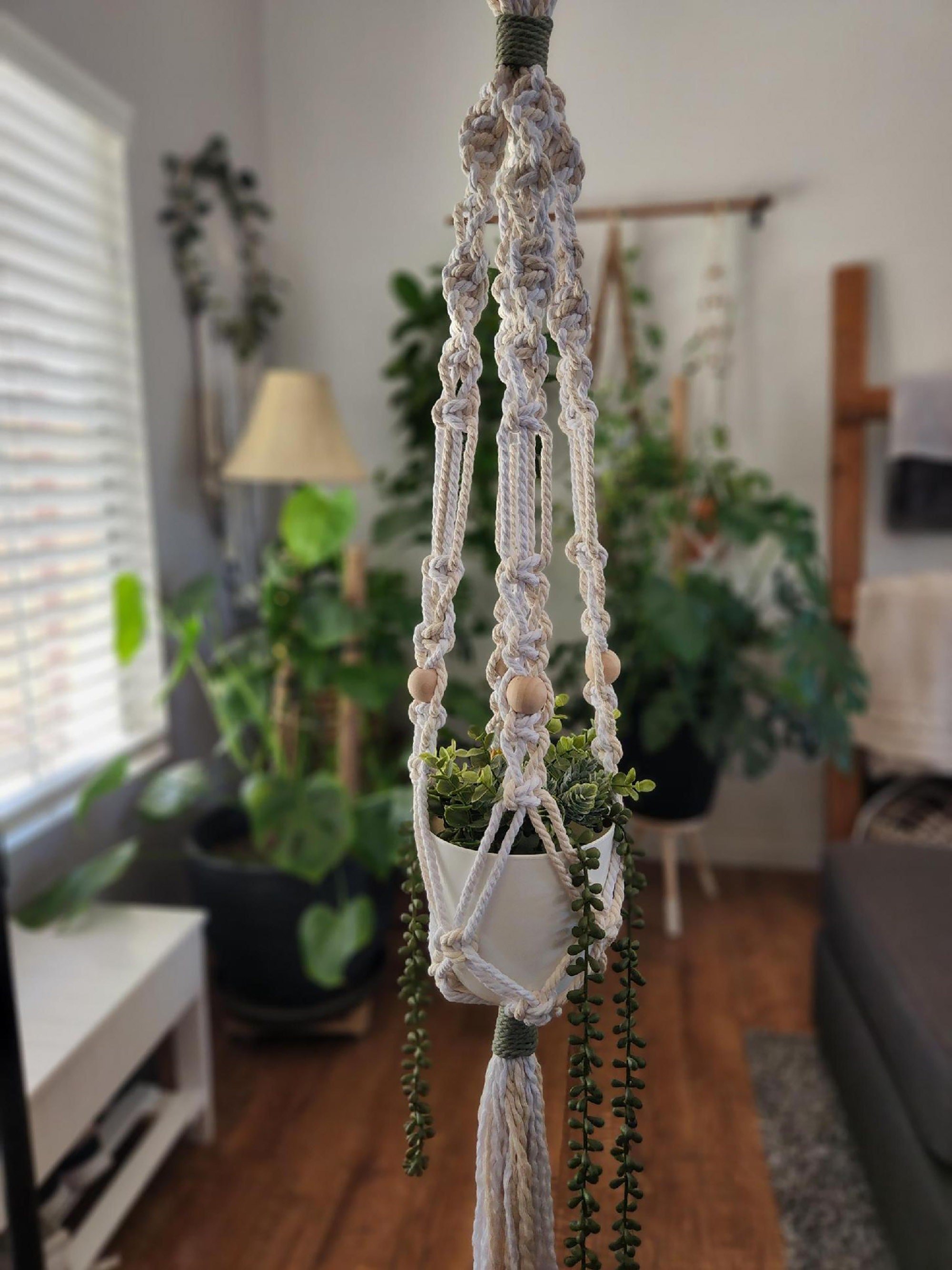 https://i.etsystatic.com/5656217/r/il/c6b04e/4672103402/il_fullxfull.4672103402_8n5y.jpg