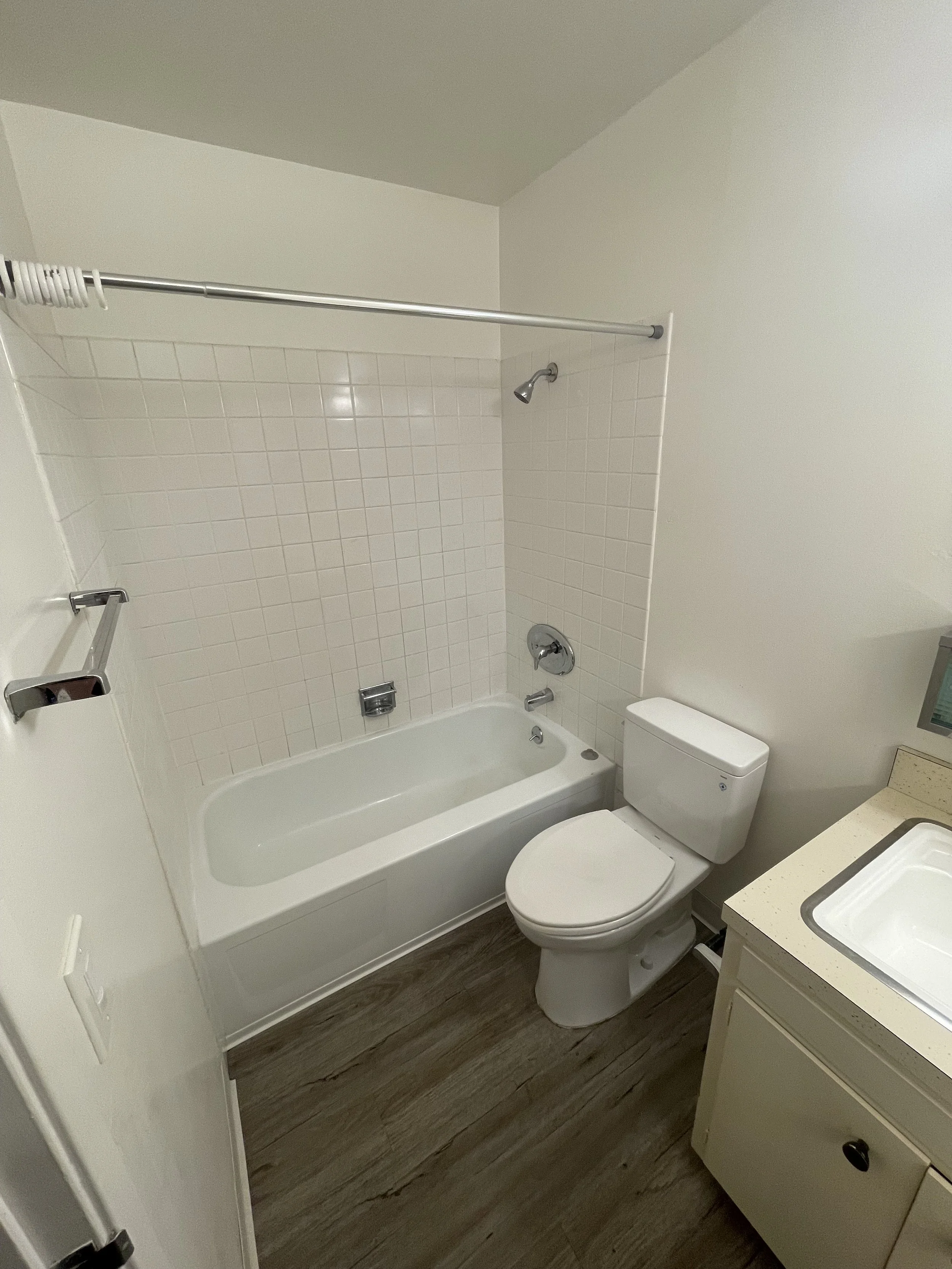 Bathroom with bathtub