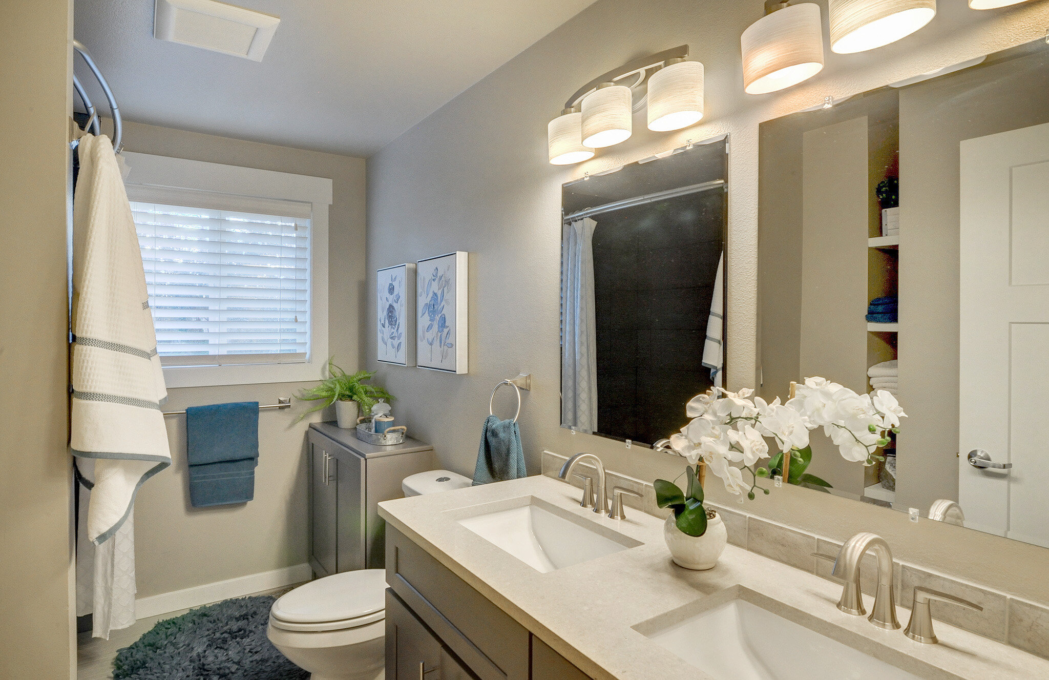 Bathrooms offer Tiled Floors + Shower Surrounds (Copy)