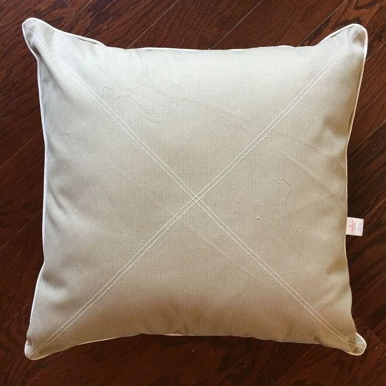 C71E036D-77D5-4D2F-B0C5-C1472023F29C