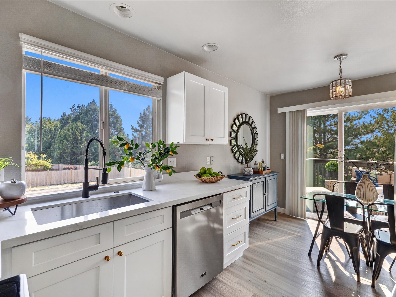 kitchen-3.jpg
