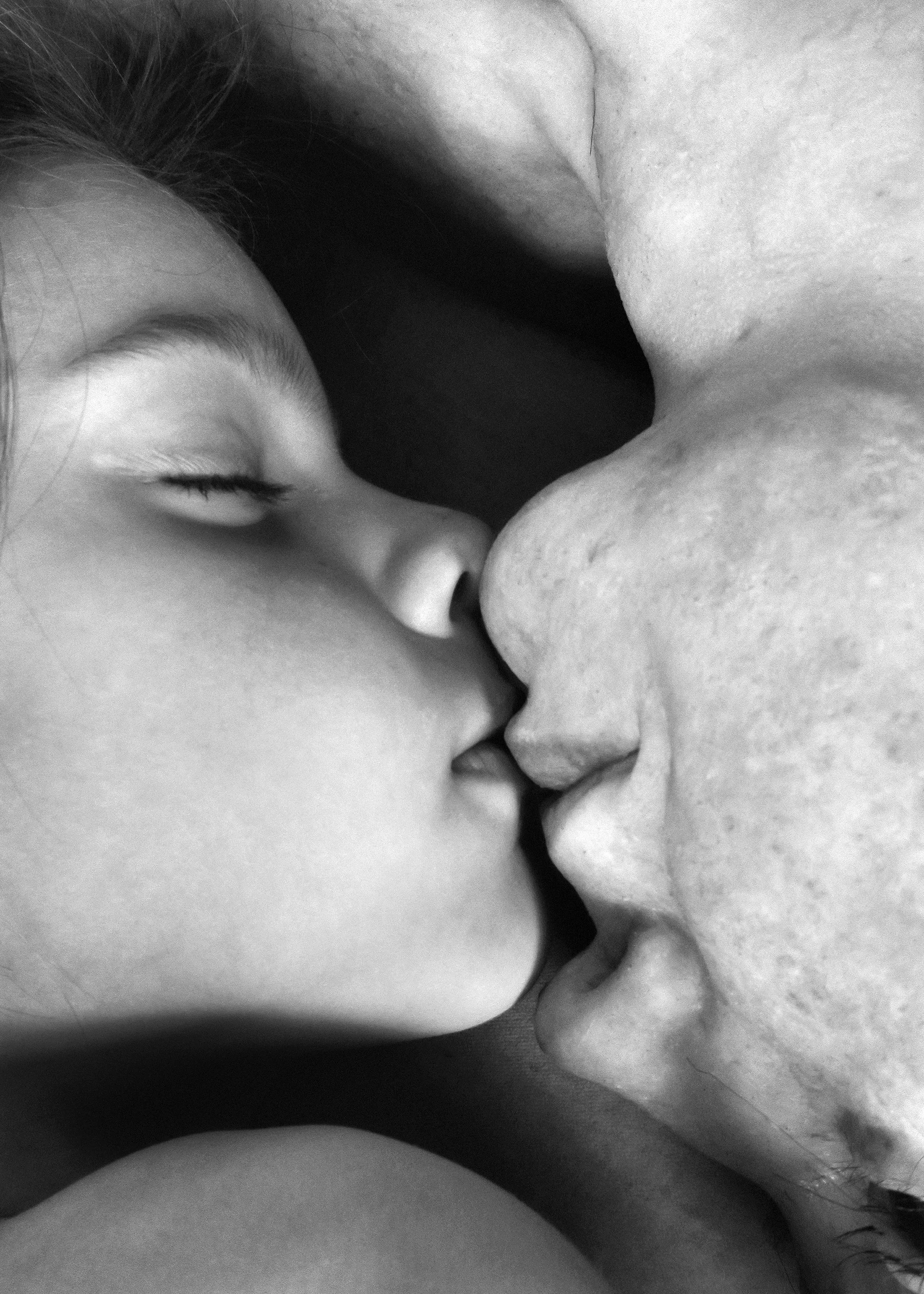  Aneta Grzeszykowska ,
 Mama #23 , 2018,
silver gelatin print, 
19.75 x 14.125 inches
50 x 36 cm.,
ed. of 5 + 1 A.P.