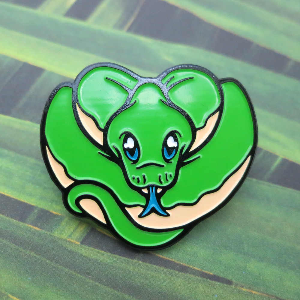 Pin_CuteSnoots_GreenTreePython_01.png