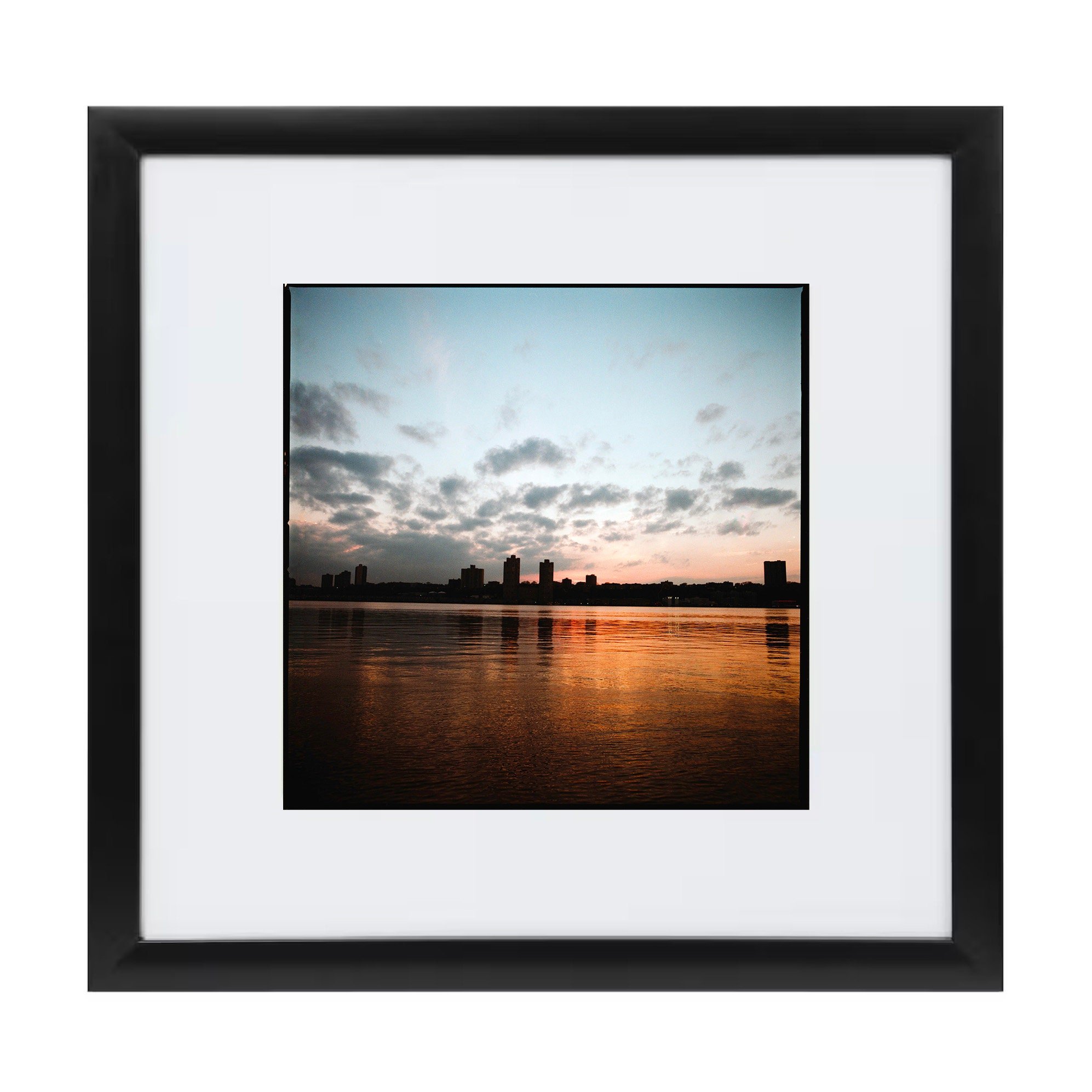 https://i.etsystatic.com/50767298/r/il/31dca8/5858661805/il_fullxfull.5858661805_m4vq.jpg