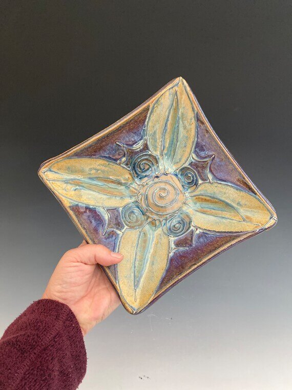 https://i.etsystatic.com/22629844/r/il/ade902/3142146641/il_570xN.3142146641_b3e8.jpg
