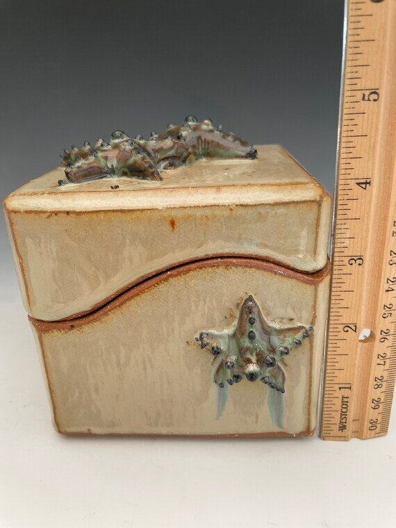 https://i.etsystatic.com/22629844/r/il/42840c/3140515881/il_570xN.3140515881_m9i1.jpg