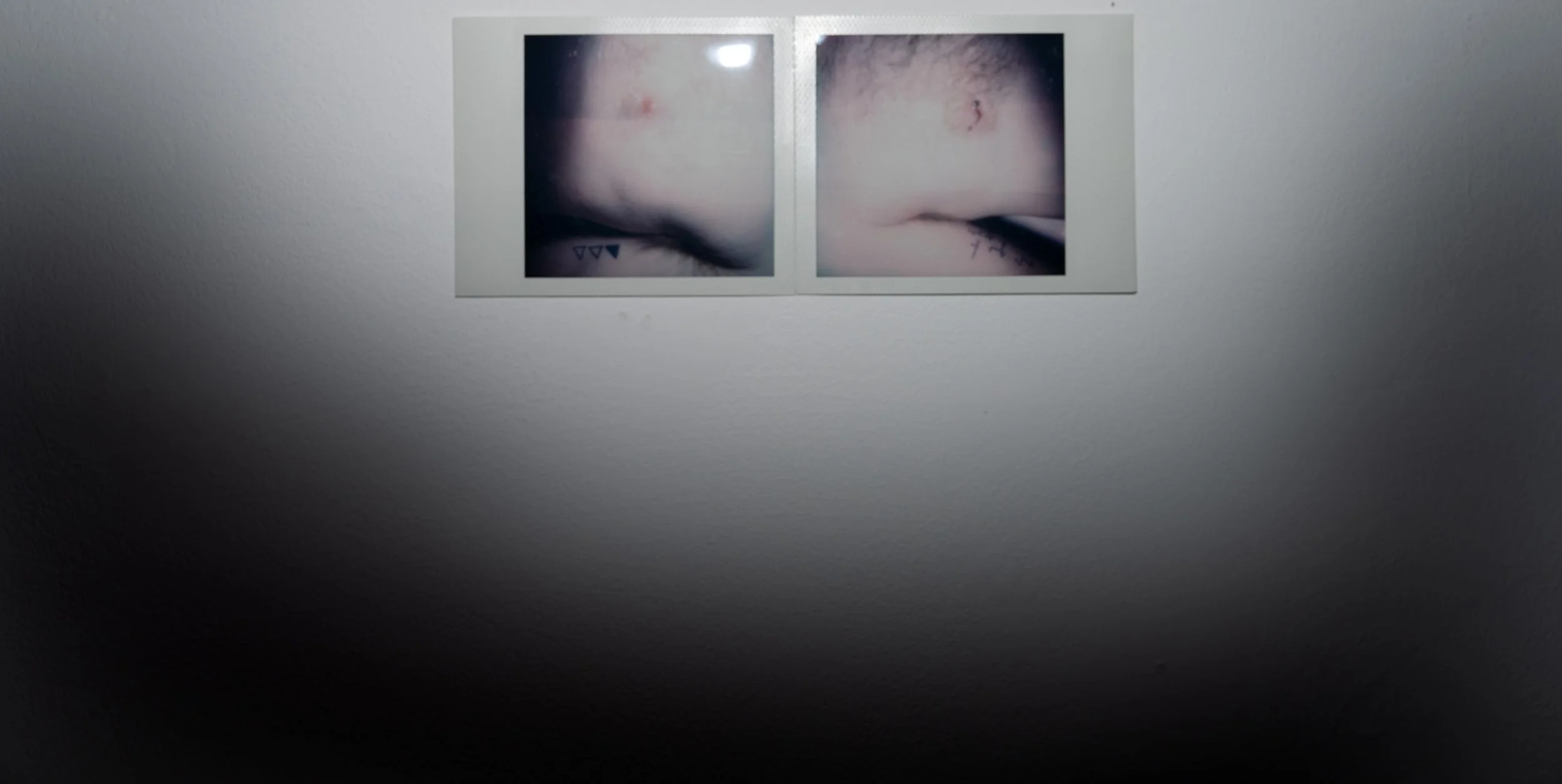 ARRANGEMENT WITH POLAROIDS 220251021 (7).jpg