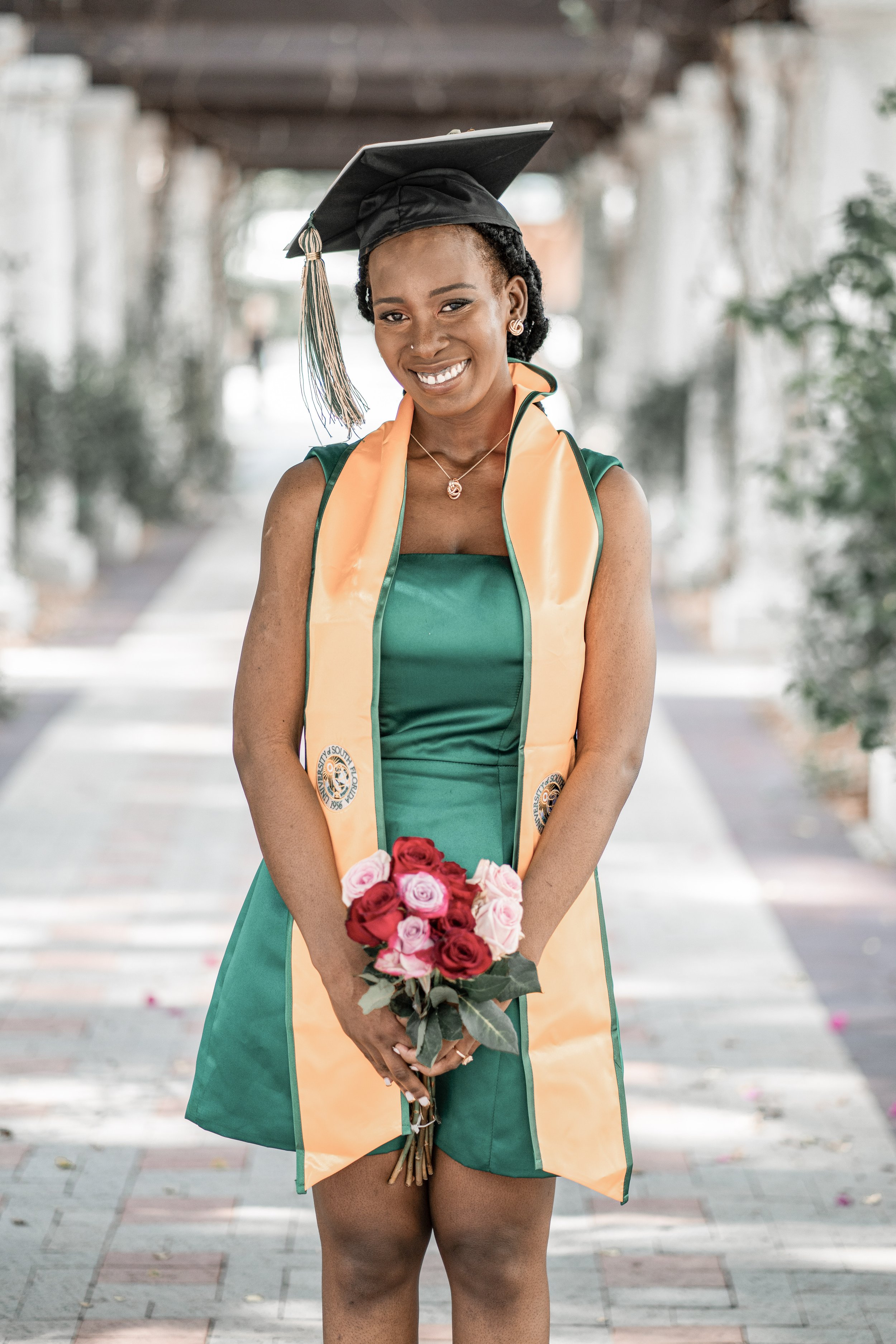 Graduation-Tampa-Photographer-USF-High School-50.jpg
