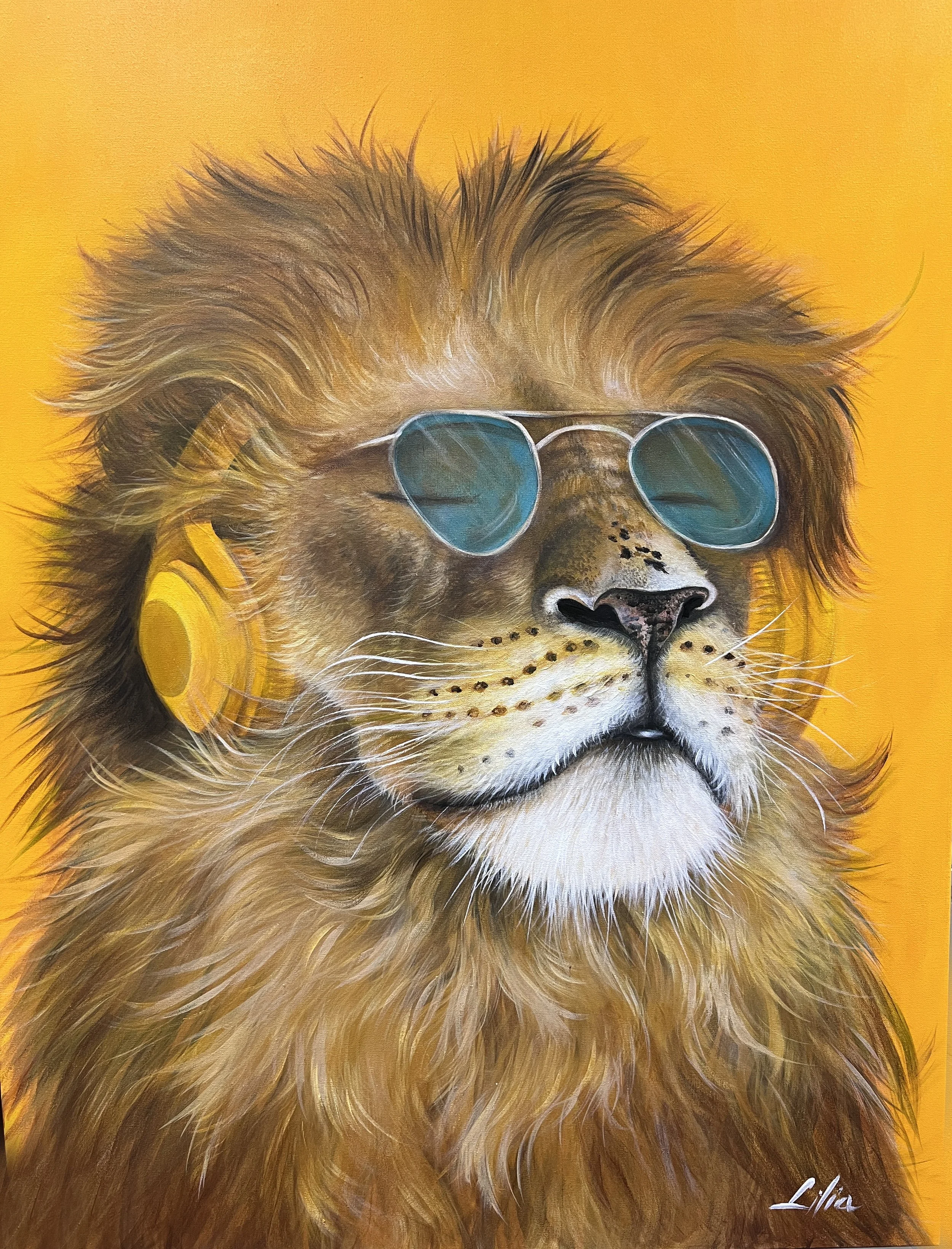 Lion dj.JPG