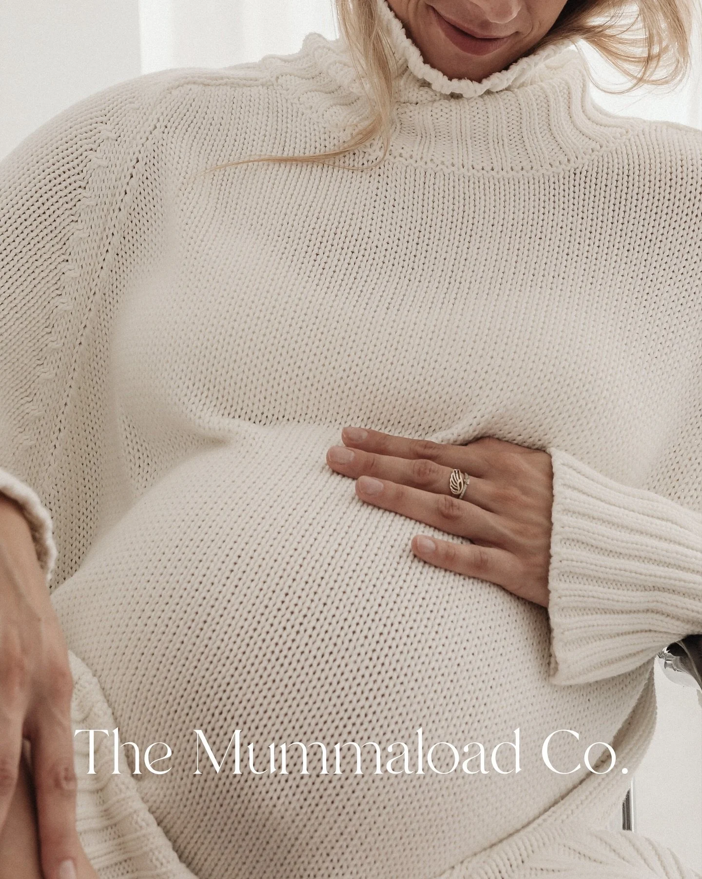 Designing with heart for children&rsquo;s and motherhood brands, from thoughtful branding and websites to beautifully crafted print and digital products (over 300 pages in this journal we brought to life with @themummaloadco). 🥰

Every detail is des