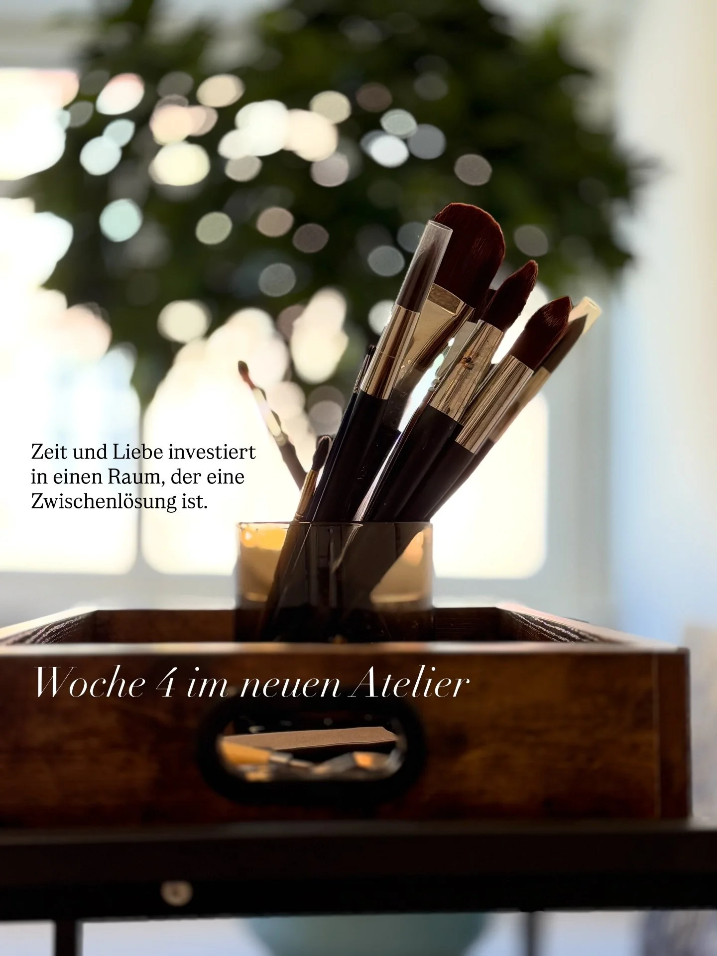 Wir haben es geschafft. 💃🏻✨

Mit Vision, Liebe und Eigenleistung.
Nach vier Wochen im neuen Atelier ist aus einem leerstehenden, bauf&auml;lligen Sanierungsobjekt eine Wohlf&uuml;hloase geworden.

Wenn du tiefer eintauchen m&ouml;chtest,
warum ich 