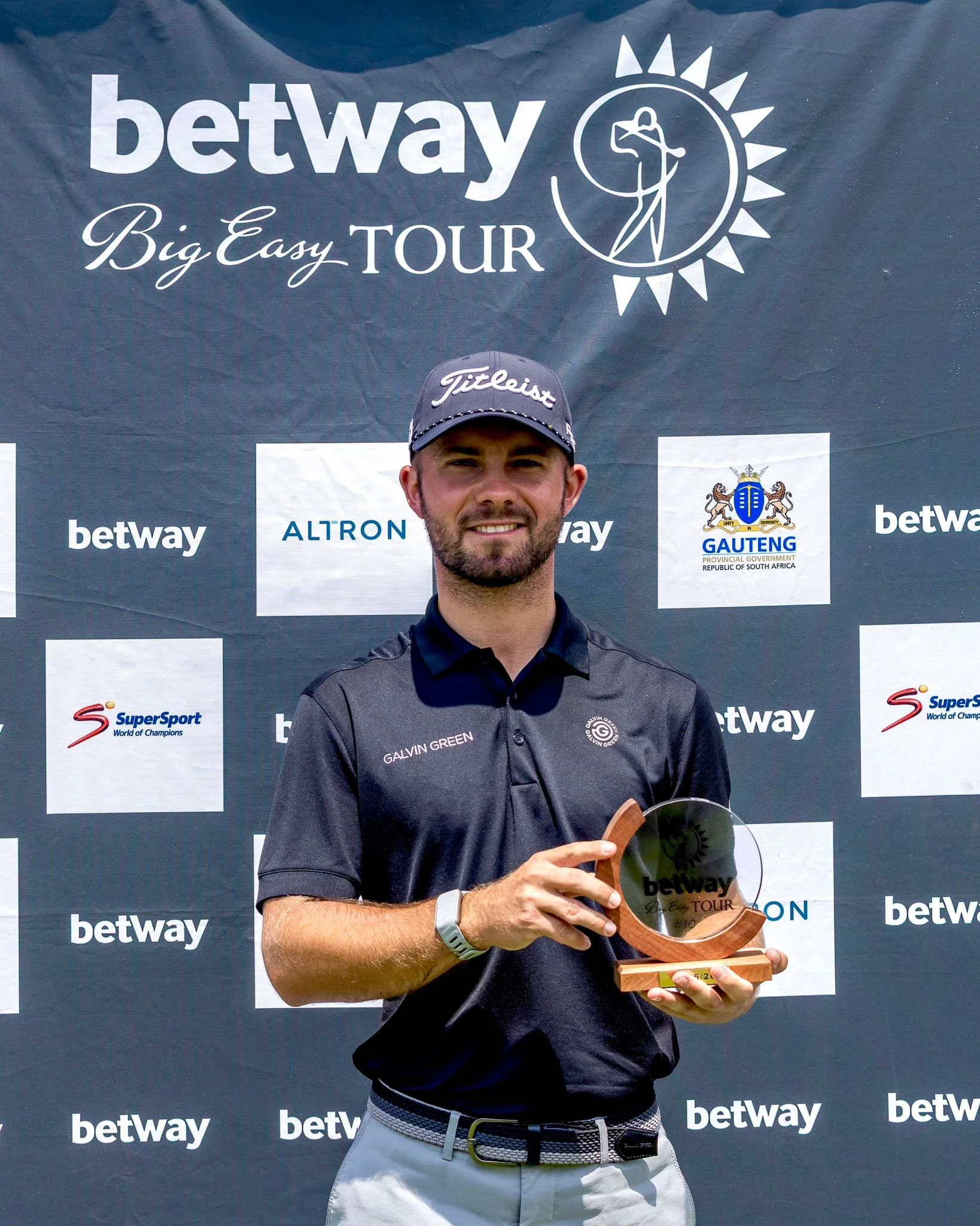 From Volatility to Control: The Data Behind Jake Bolton’s First Professional Win