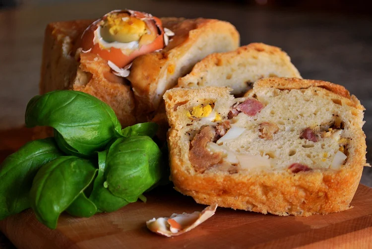Naples Food Guide: What to Eat in Napoli — Pizza, Street Food, & Local ...