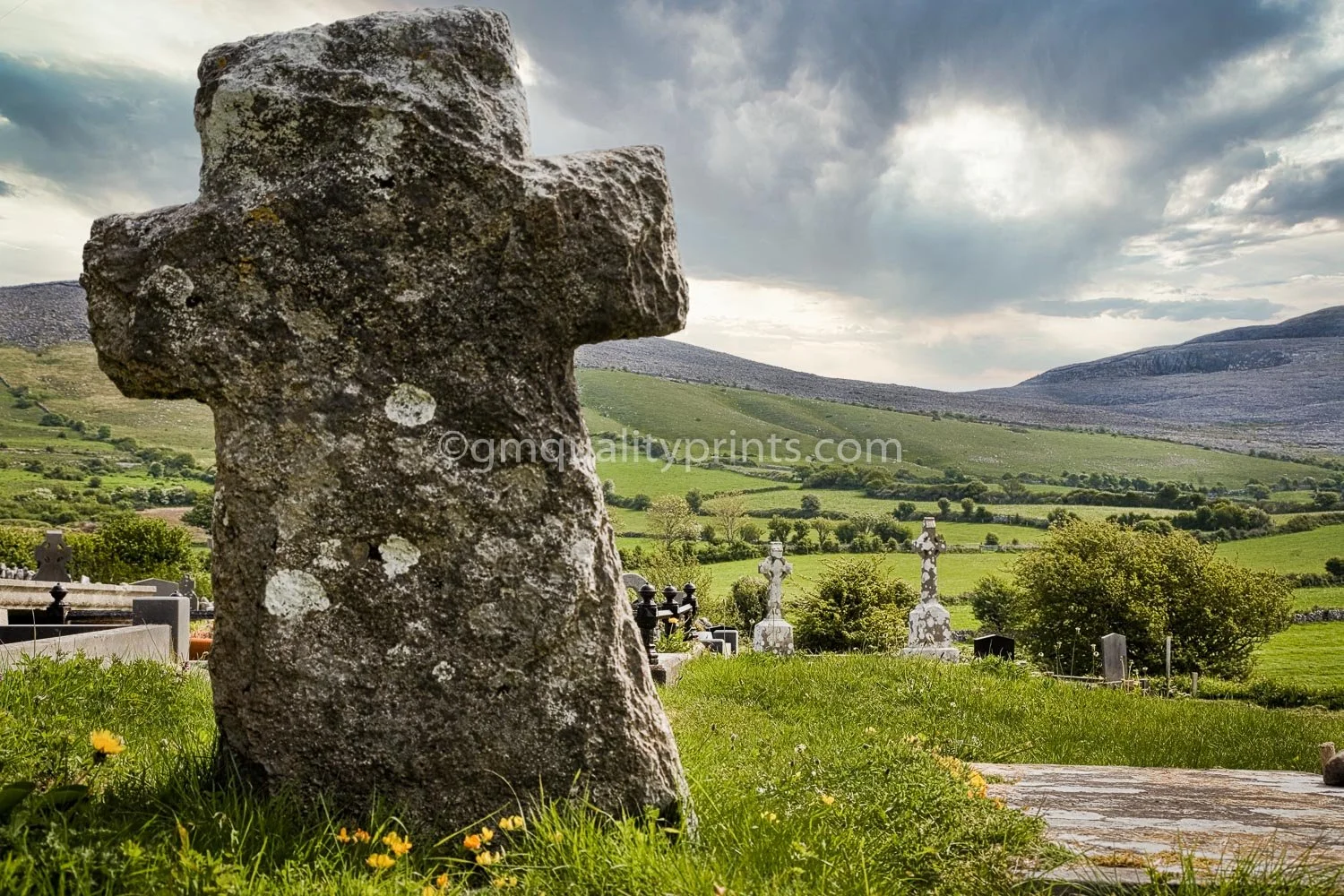 163 west clare graveyard ireland (1 of 1).jpg