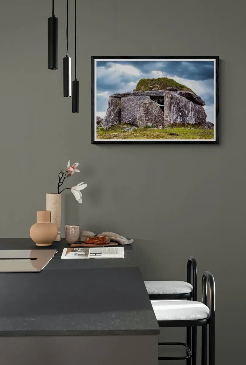 039 FRAMED CANVA.webp