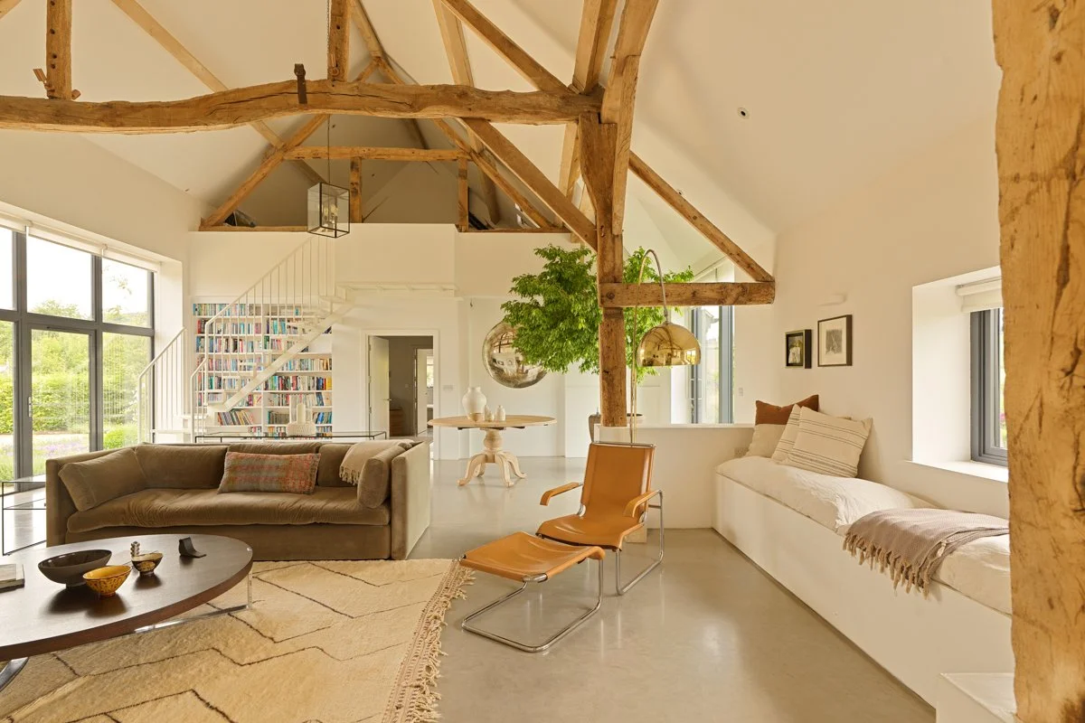 wildflower-barn-wiltshire-peagreen-locations (9).jpg