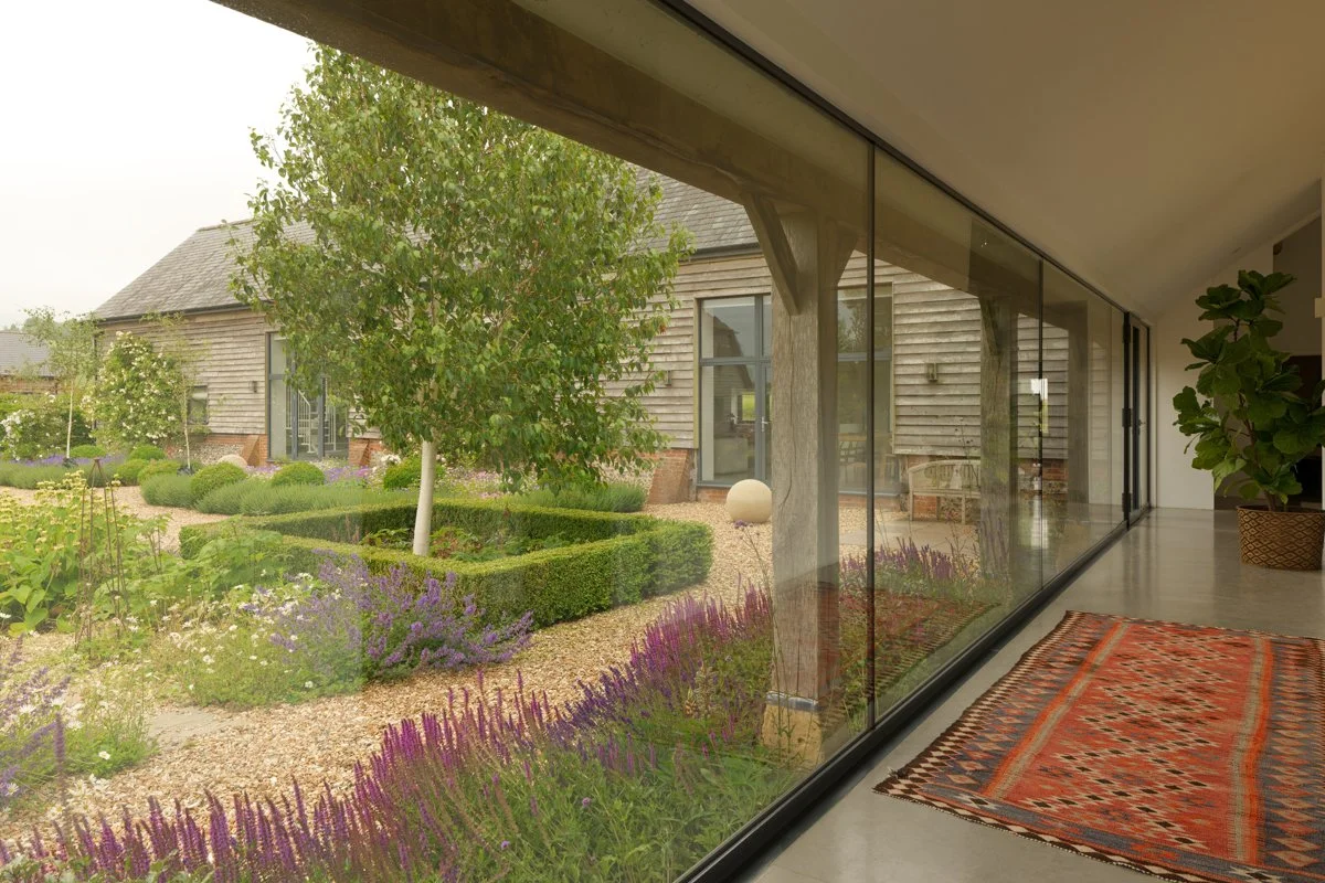 wildflower-barn-wiltshire-peagreen-locations (23).jpg
