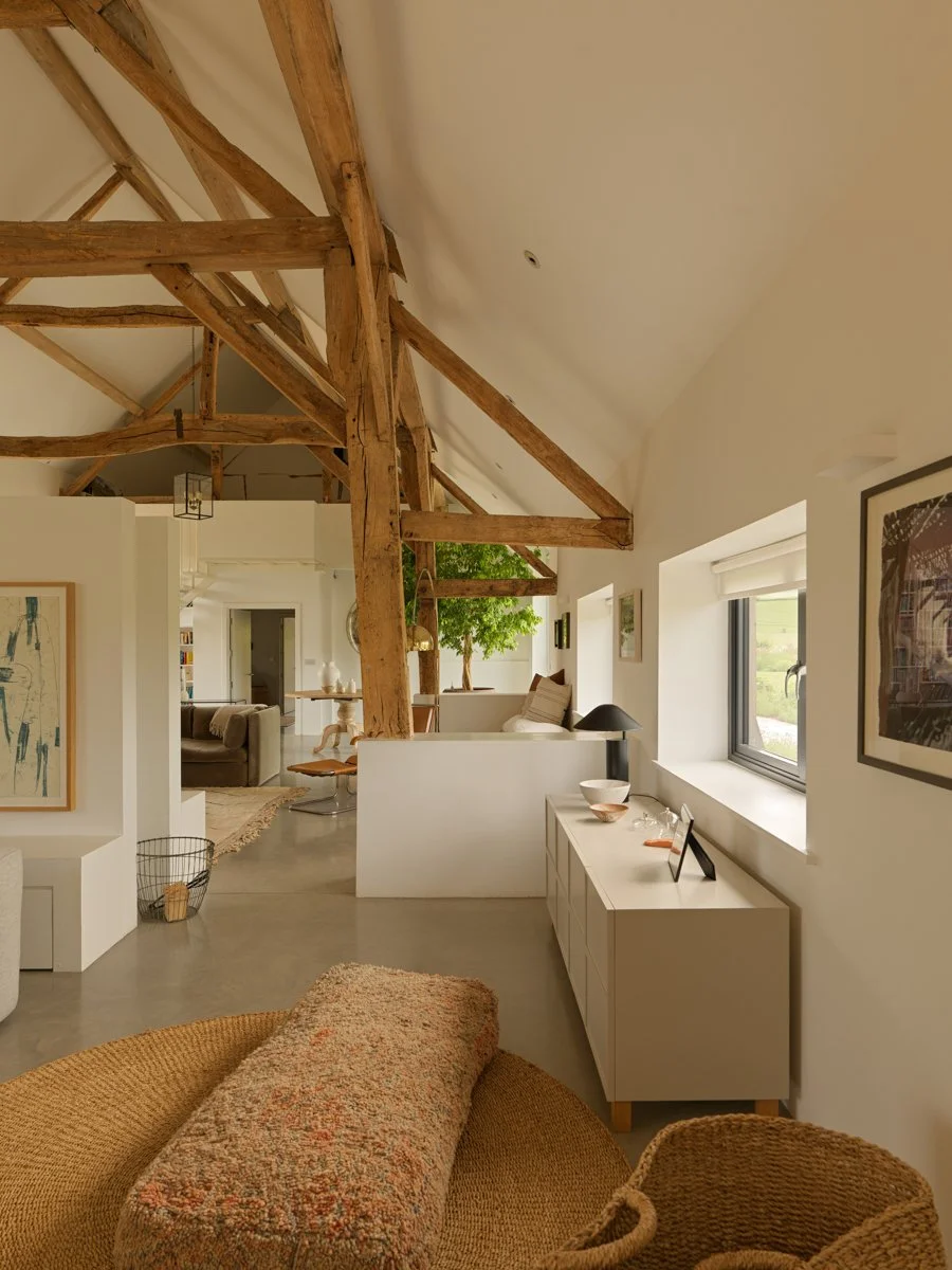 wildflower-barn-wiltshire-peagreen-locations (5).jpg
