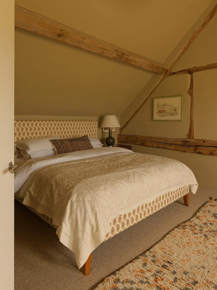 wildflower-barn-wiltshire-peagreen-locations (37).jpg