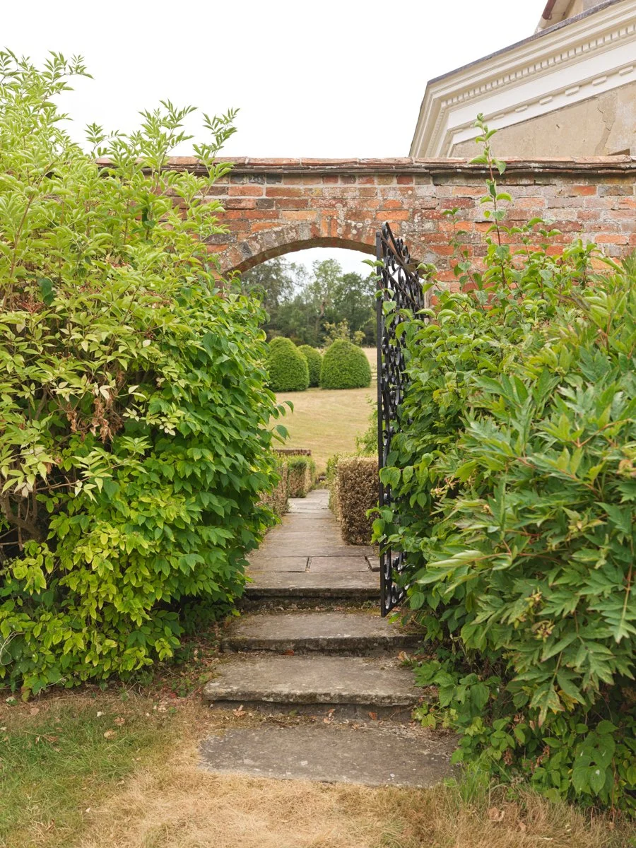 marlborough-house-wiltshire-peagreen-locations (2).jpg
