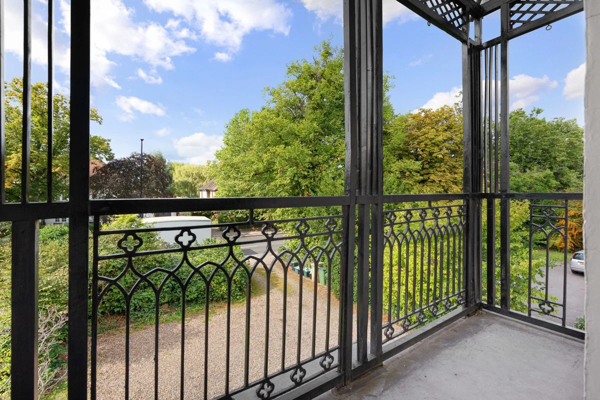 summer-house-london-peagreen-locations (2).jpg
