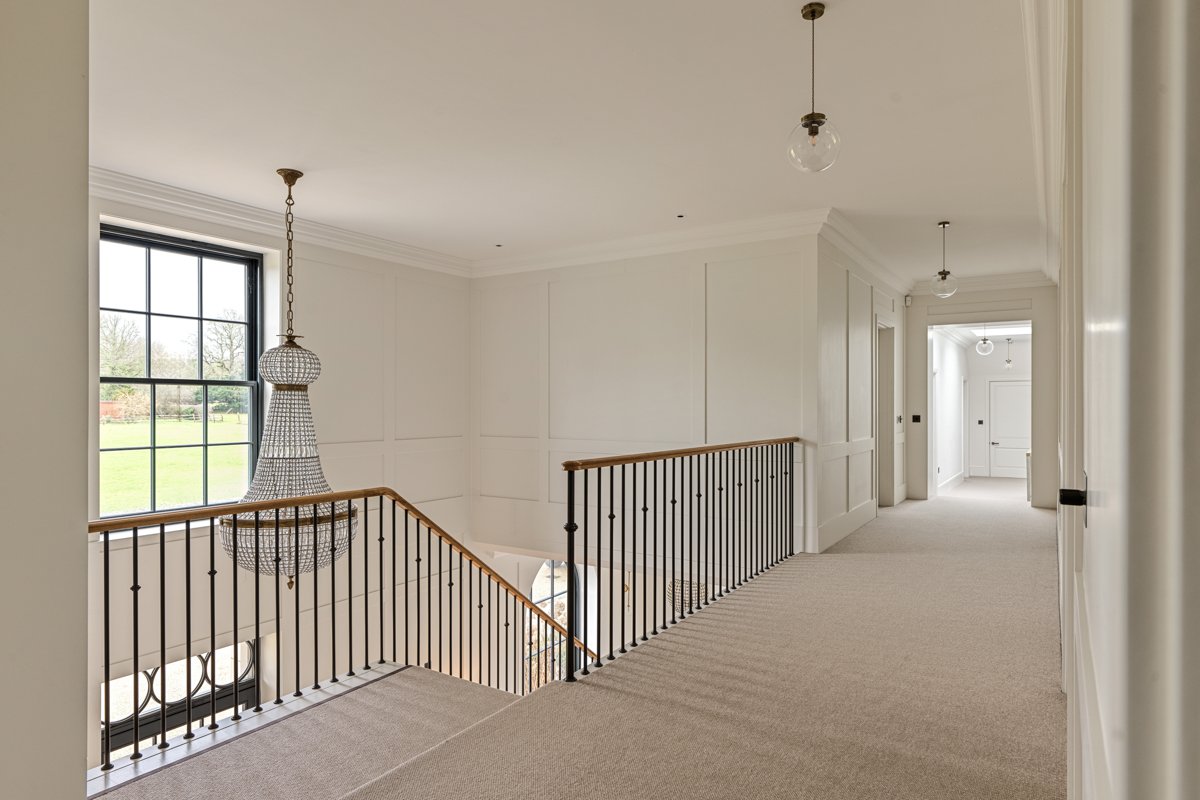 Okebrook House_24_Corridor.jpg