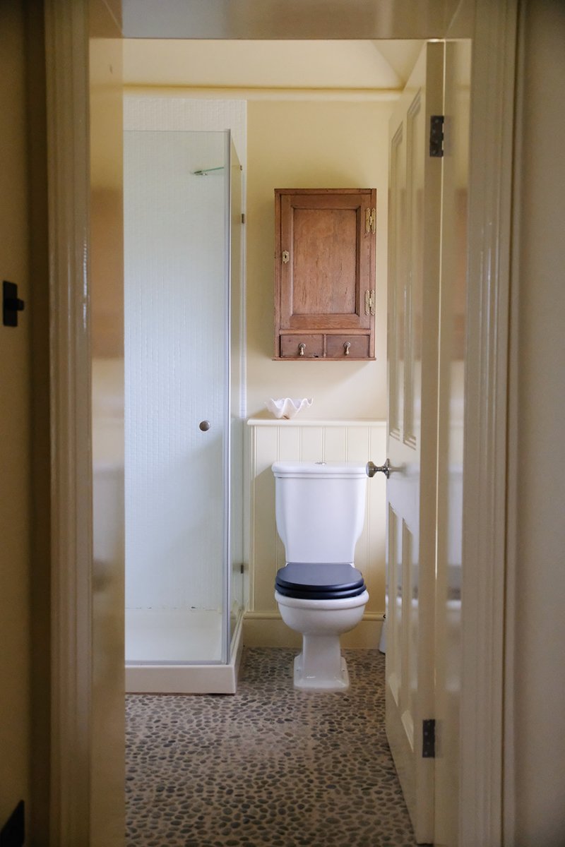 the-axminster-devon-peagreen-locations (55).jpg