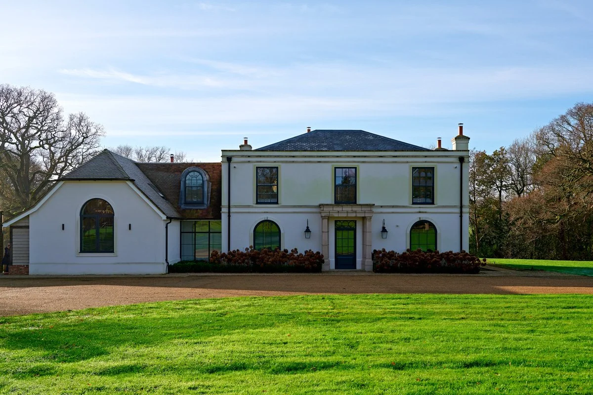 Annabelle-house-surrey-peagree-locations (1).jpg